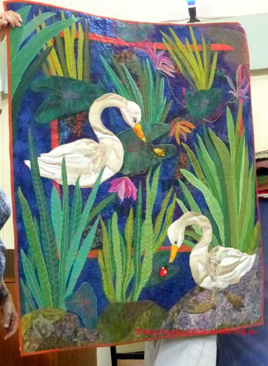 image of pictorial quilt