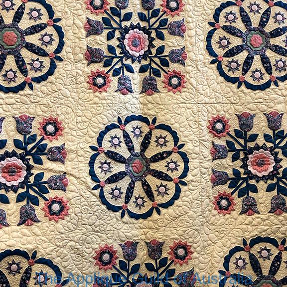 image of Joanne's Applique Quilt